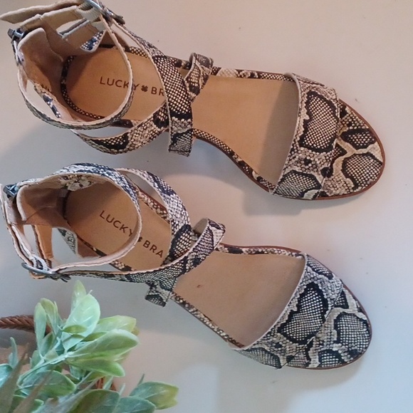 Lucky Brand Ressia Natural Snake Strappy Sandals ** SZ 6.5 - Picture 3 of 10